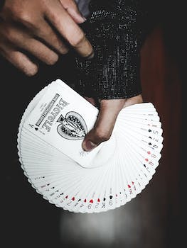 Post-Flop Play: Making the Most of Your Poker Hands